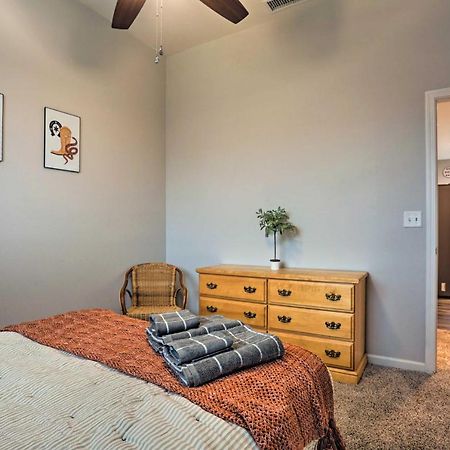 Stunning Clovis Home About 1 Mile To Old Town! エクステリア 写真